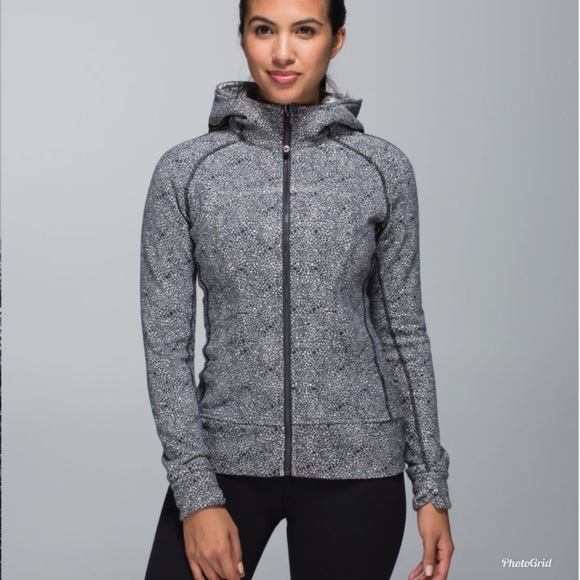 lululemon athletica Jackets & Blazers - Lululemon Plush Petal Scuba Hoodie